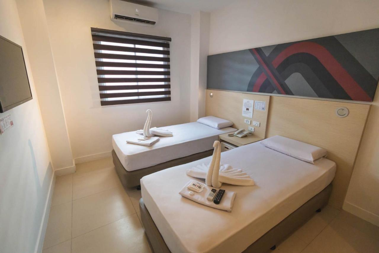 Wow Budget Hotel Cubao Quezon City Εξωτερικό φωτογραφία