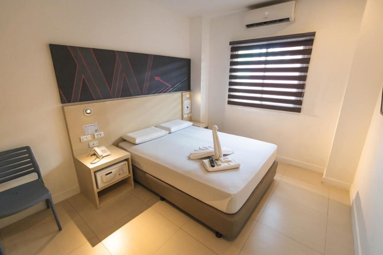 Wow Budget Hotel Cubao Quezon City Εξωτερικό φωτογραφία